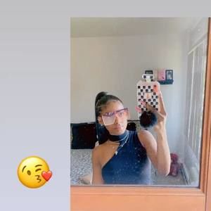 Meet your Posher, Rere